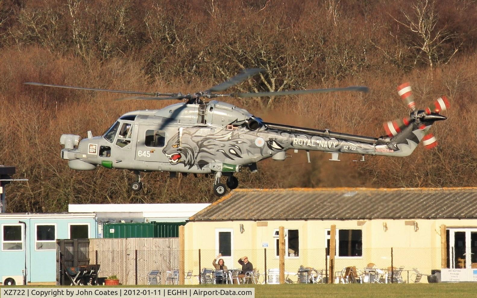 XZ722, 1980 Westland Lynx HMA.8SRU C/N 177, Arriving at Cobham past the Flying Club Cafe
