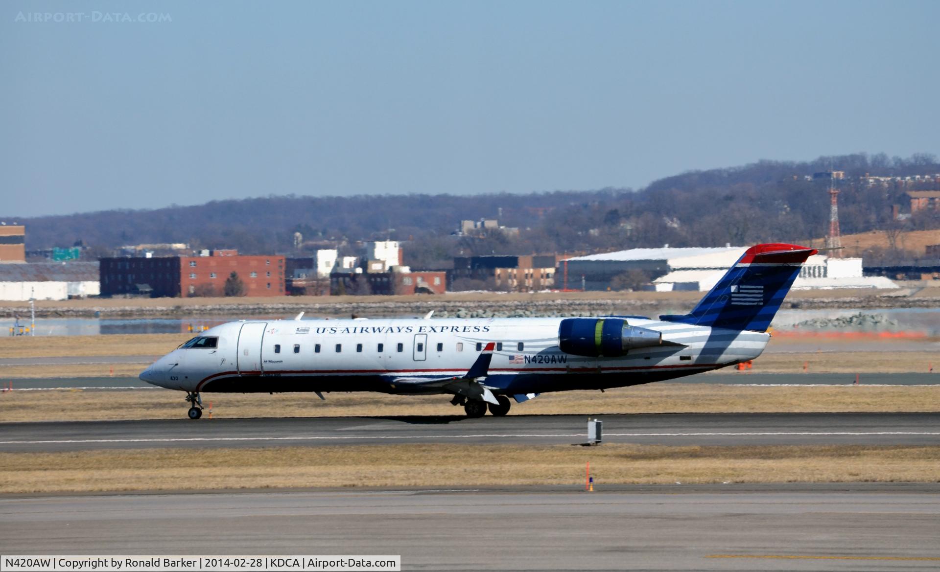 N420AW, 2002 Bombardier CRJ-200LR (CL-600-2B19) C/N 7640, Landing roll National
