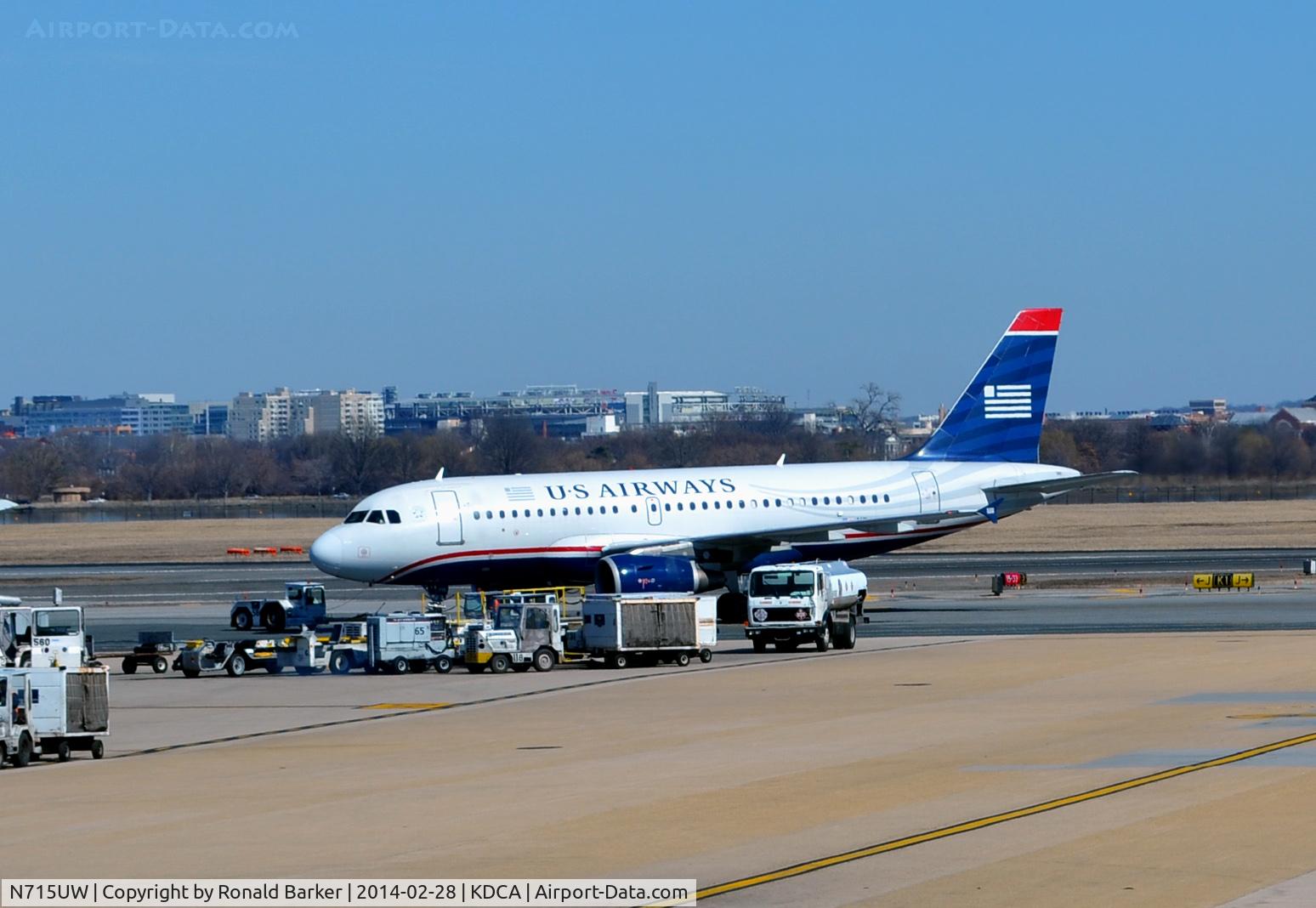 N715UW, 1999 Airbus A319-112 C/N 1051, Pushback National