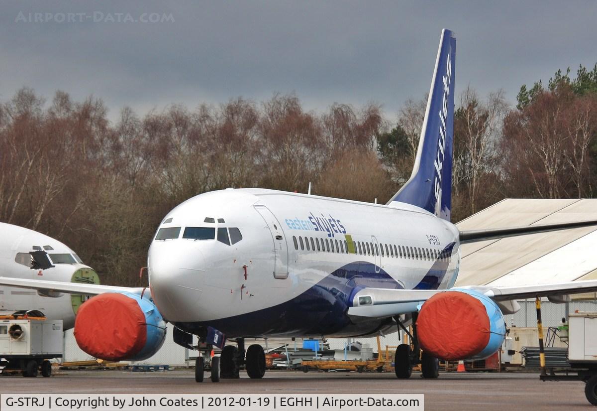 G-STRJ, 1991 Boeing 737-33A C/N 25119, Awaiting delivery