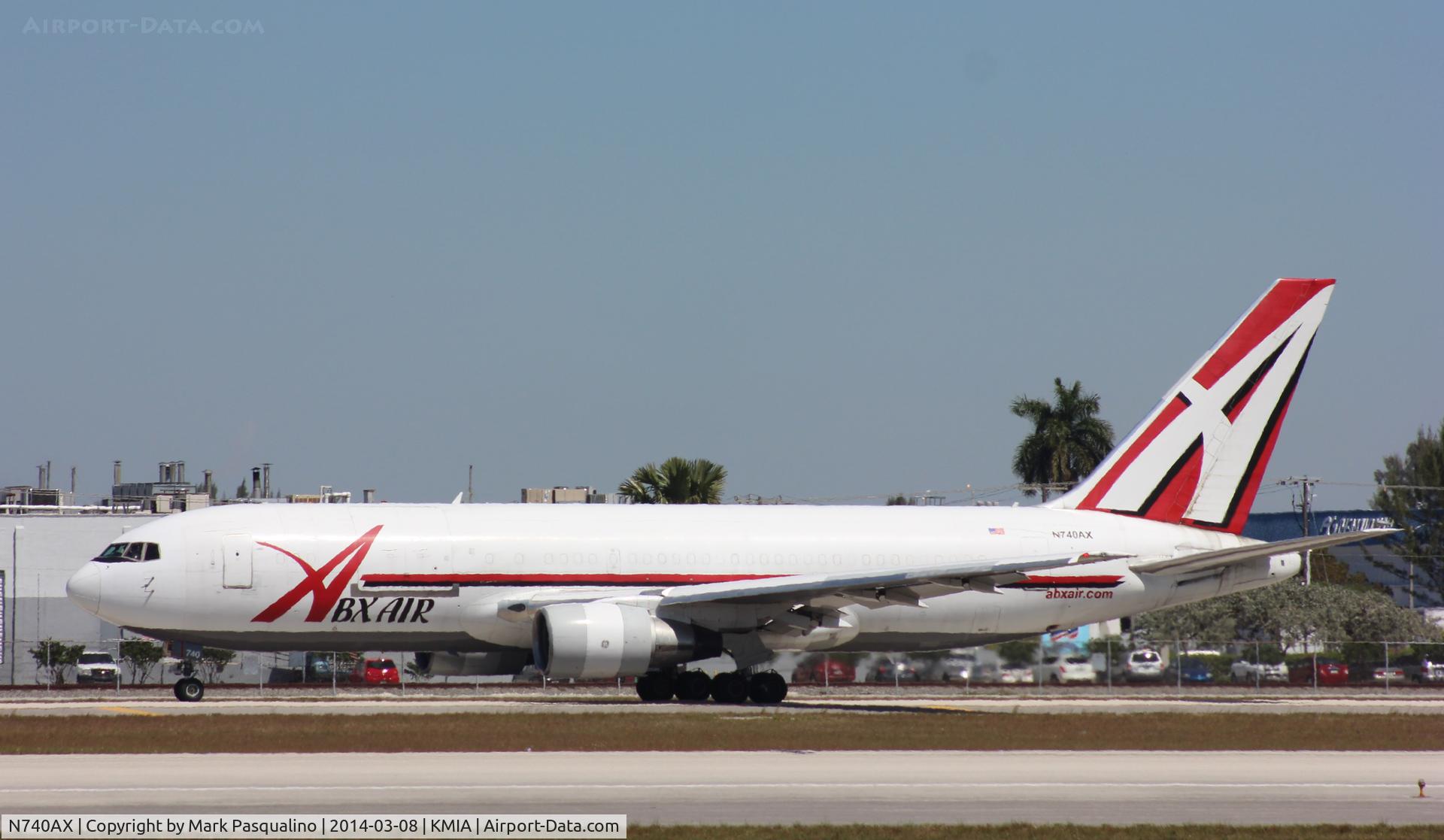 N740AX, 1983 Boeing 767-232 C/N 22213, Boeing 767-200