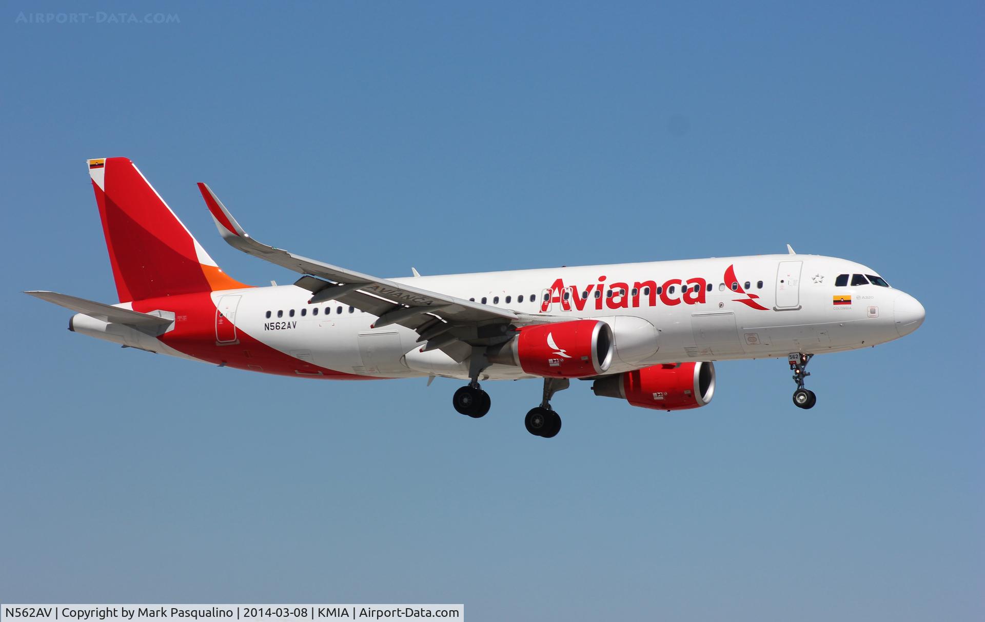 N562AV, 2013 Airbus A320-214 C/N 5622, Airbus A320