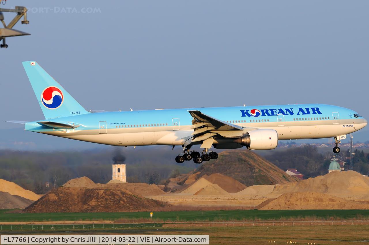 HL7766, 2008 Boeing 777-2B5/ER C/N 34213/730, Korean Air