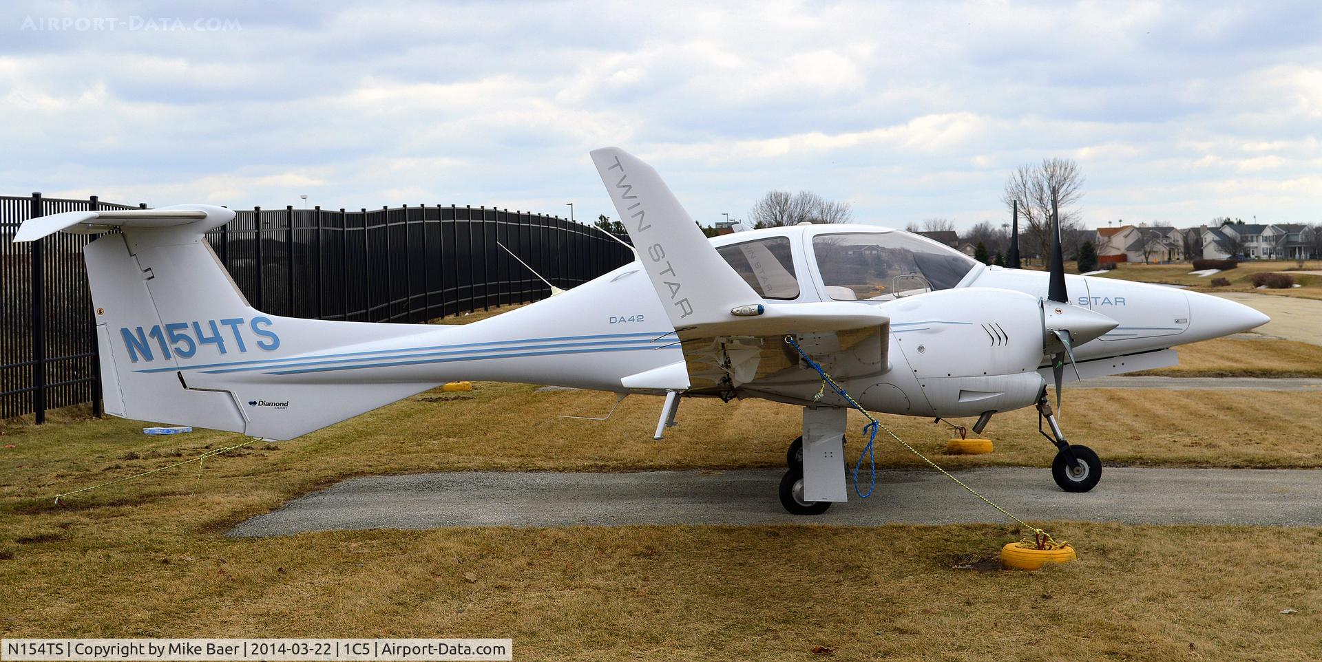 N154TS, 2006 Diamond DA-42 Twin Star C/N 42.119, N154TS @ 1C5