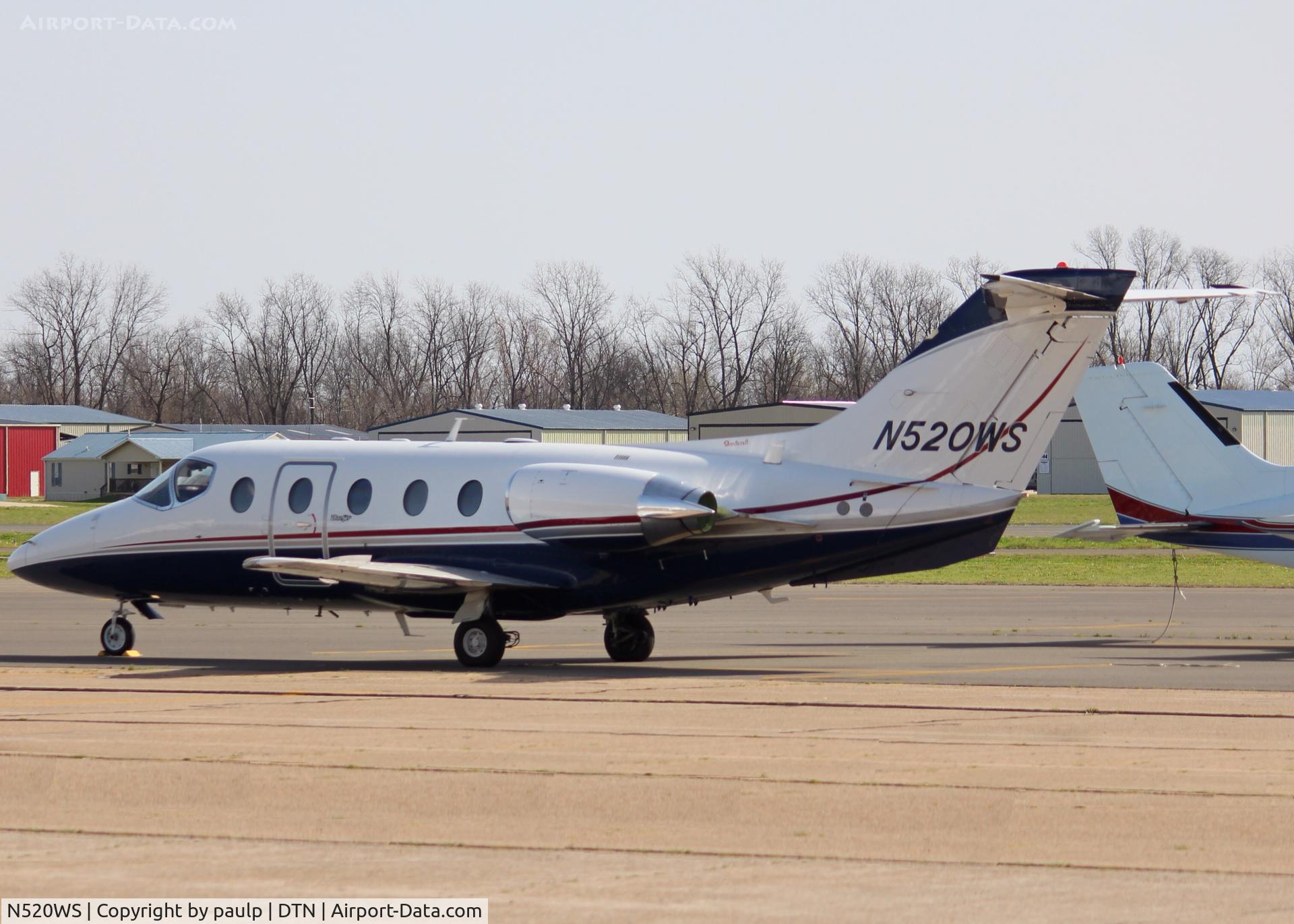 N520WS, 1988 Beech 400 Beechjet C/N RJ-53, At Downtown Shreveport.