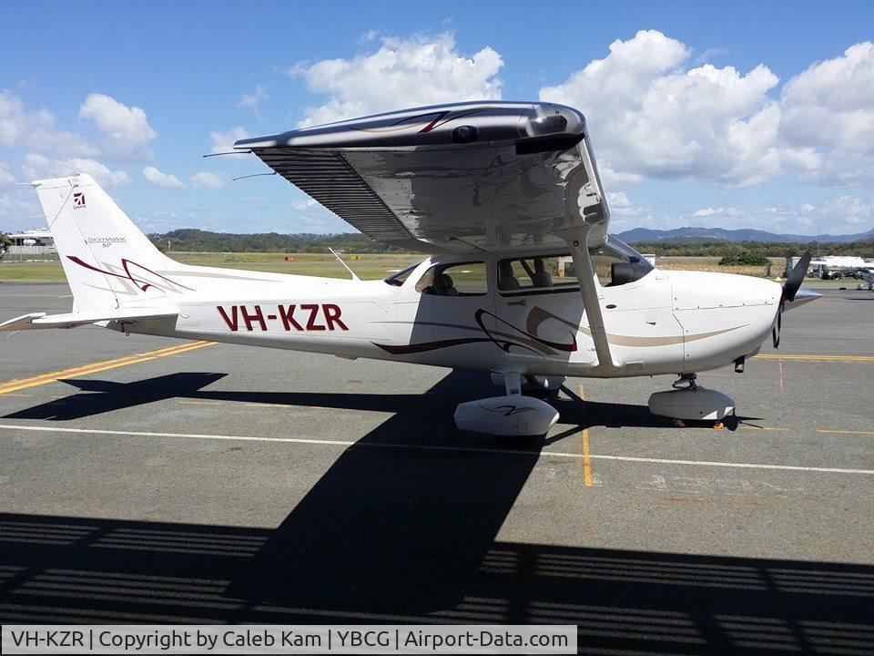 VH-KZR, Cessna C172SP C/N 172S-10712, C172SP