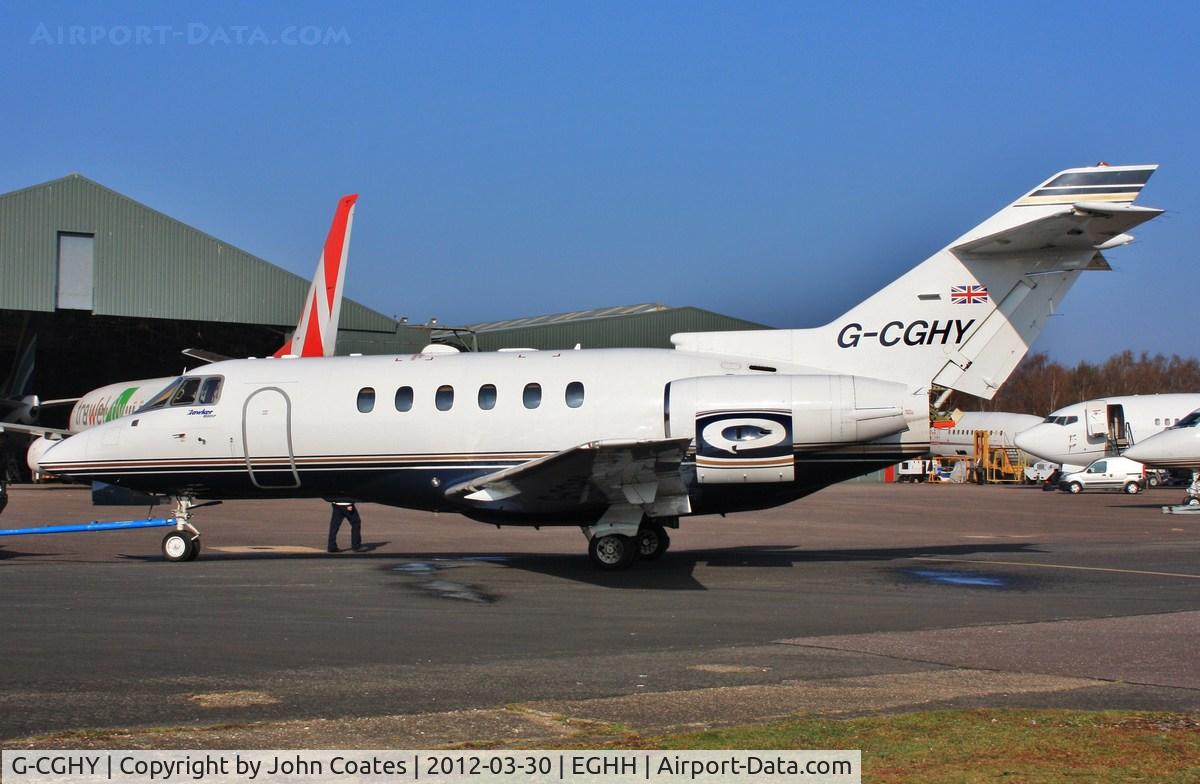 G-CGHY, 2000 Raytheon Hawker 800XP C/N 258477, At Jetworks