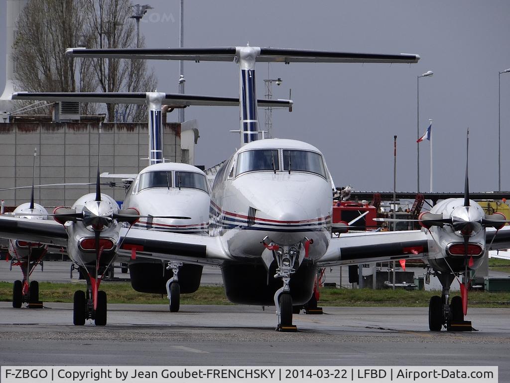 F-ZBGO, 2012 Hawker Beechcraft 350i Super King Air (B300) C/N FL-800, FRANCES DOUANES