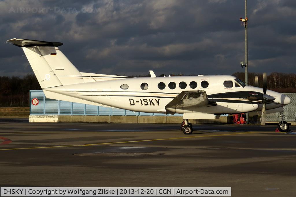 D-ISKY, 2009 Hawker Beechcraft B200 King Air C/N BB-2014, visitor