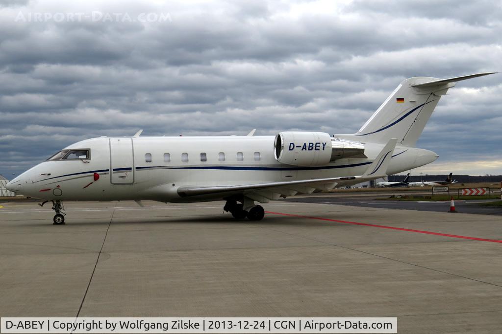 D-ABEY, 2010 Bombardier Challenger 605 (CL-600-2B16) C/N 5863, visitor