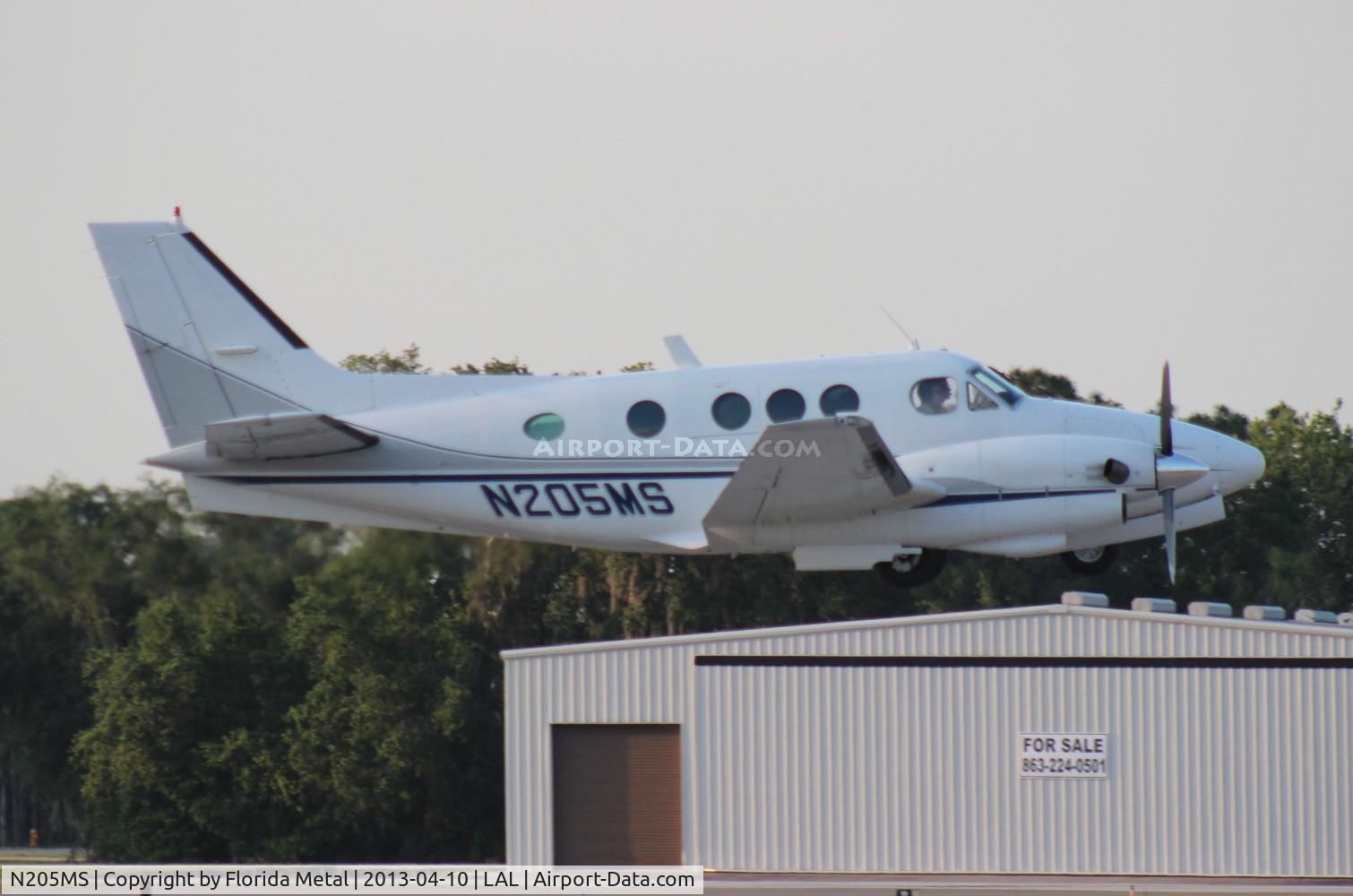 N205MS, 1981 Beech C90 King Air C/N LJ-948, Beech C90