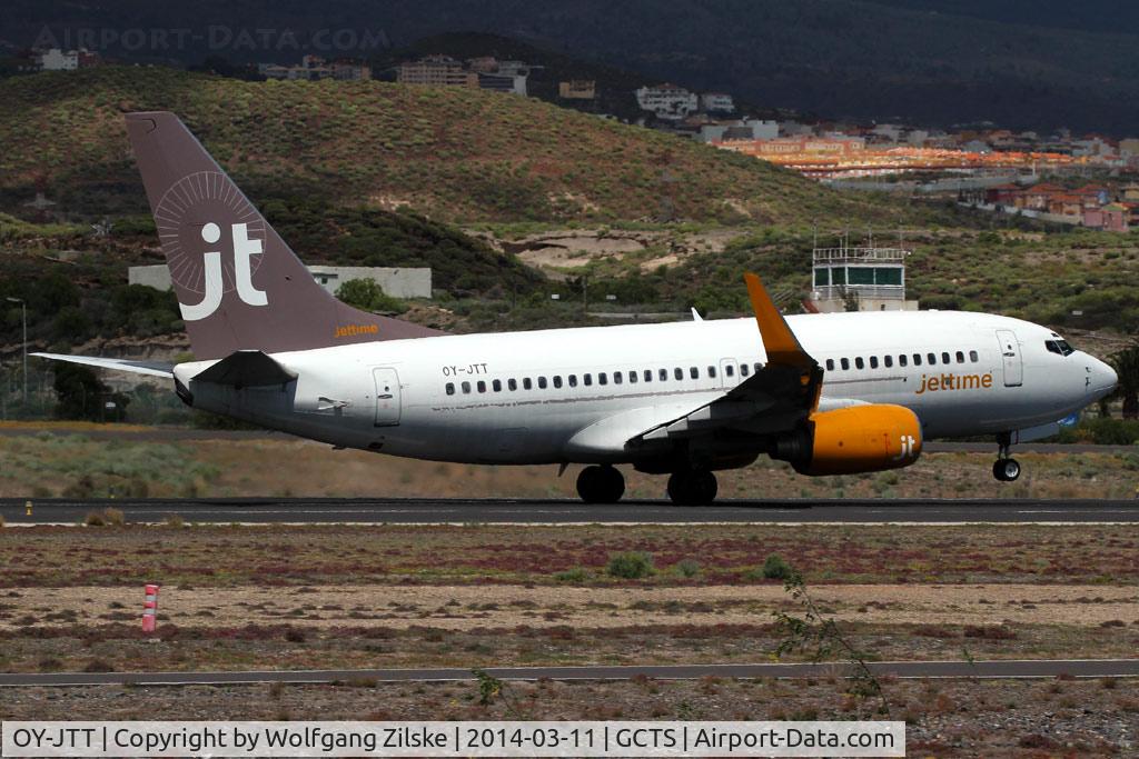 OY-JTT, 1999 Boeing 737-73S C/N 29079, visitor