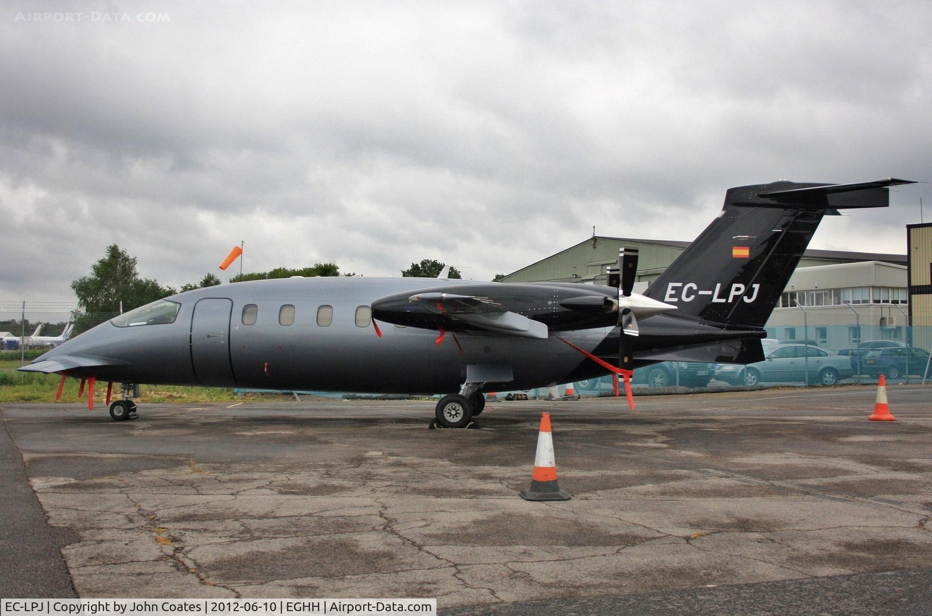 EC-LPJ, 2011 Piaggio P-180 Avanti II C/N 1223, At Sigs