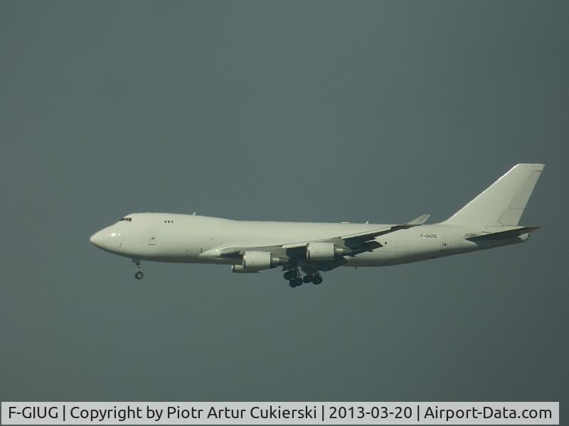 F-GIUG, 2002 Boeing 747-428F/ER/SCD C/N 33096, Landing at Paris CDG