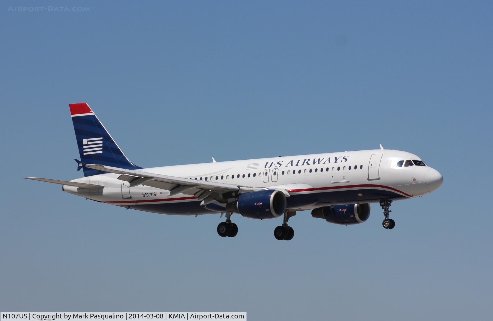 N107US, 1999 Airbus A320-214 C/N 1052, Airbus A320