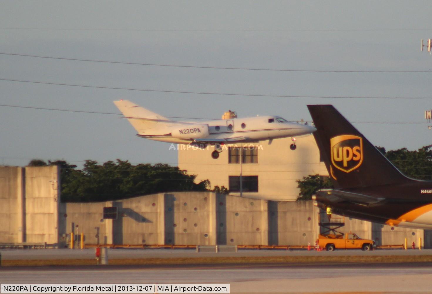 N220PA, 1978 Dassault Falcon 10 C/N 113, Falcon 10