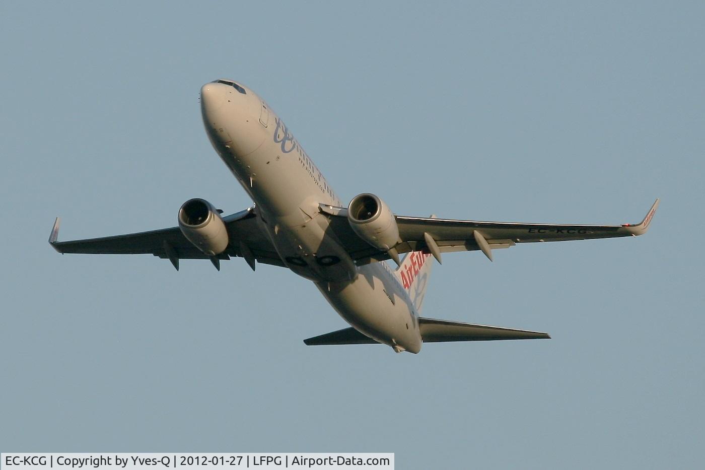 EC-KCG, 2007 Boeing 737-85P C/N 33981, Boing 737-85P, Take off Rwy 26R, Roissy Charles De Gaulle Airport (LFPG-CDG)