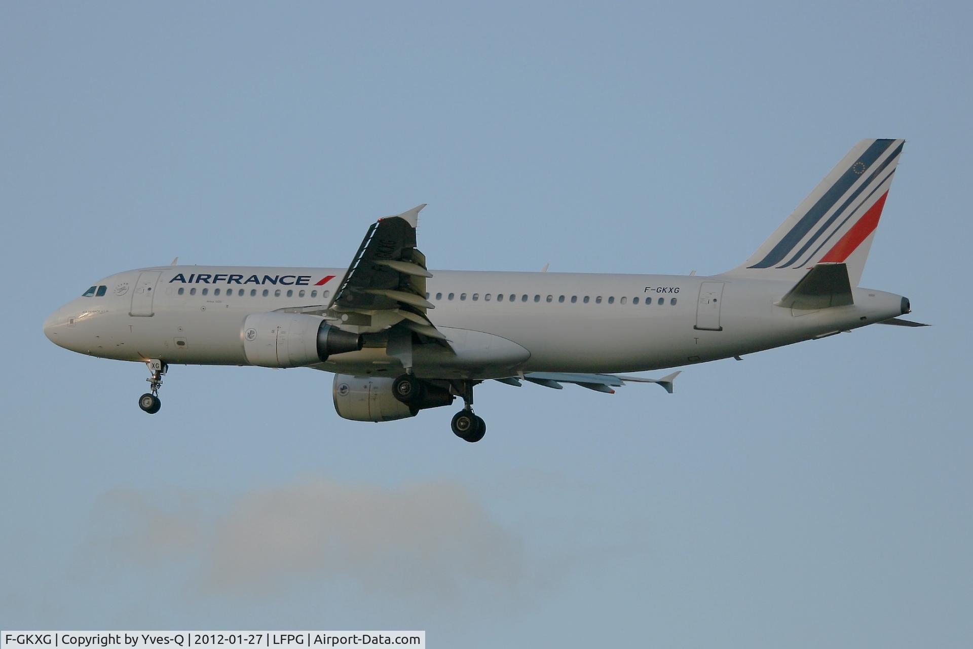 F-GKXG, 2002 Airbus A320-214 C/N 1894, Airbus A320-214, Short approach Rwy 26L, Roissy Charles De Gaulle Airport (LFPG-CDG)