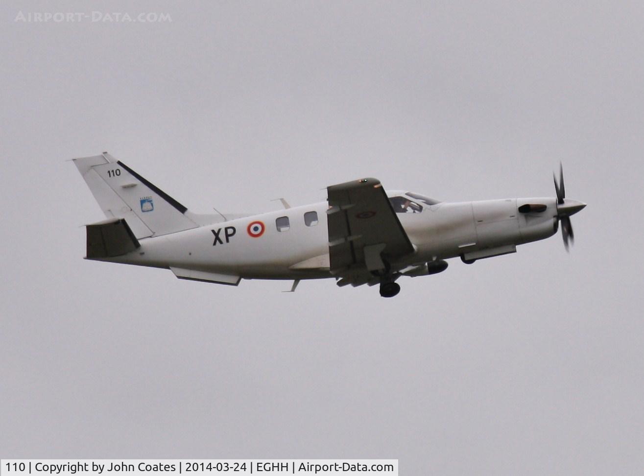 110, Socata TBM-700A C/N 110, Departing