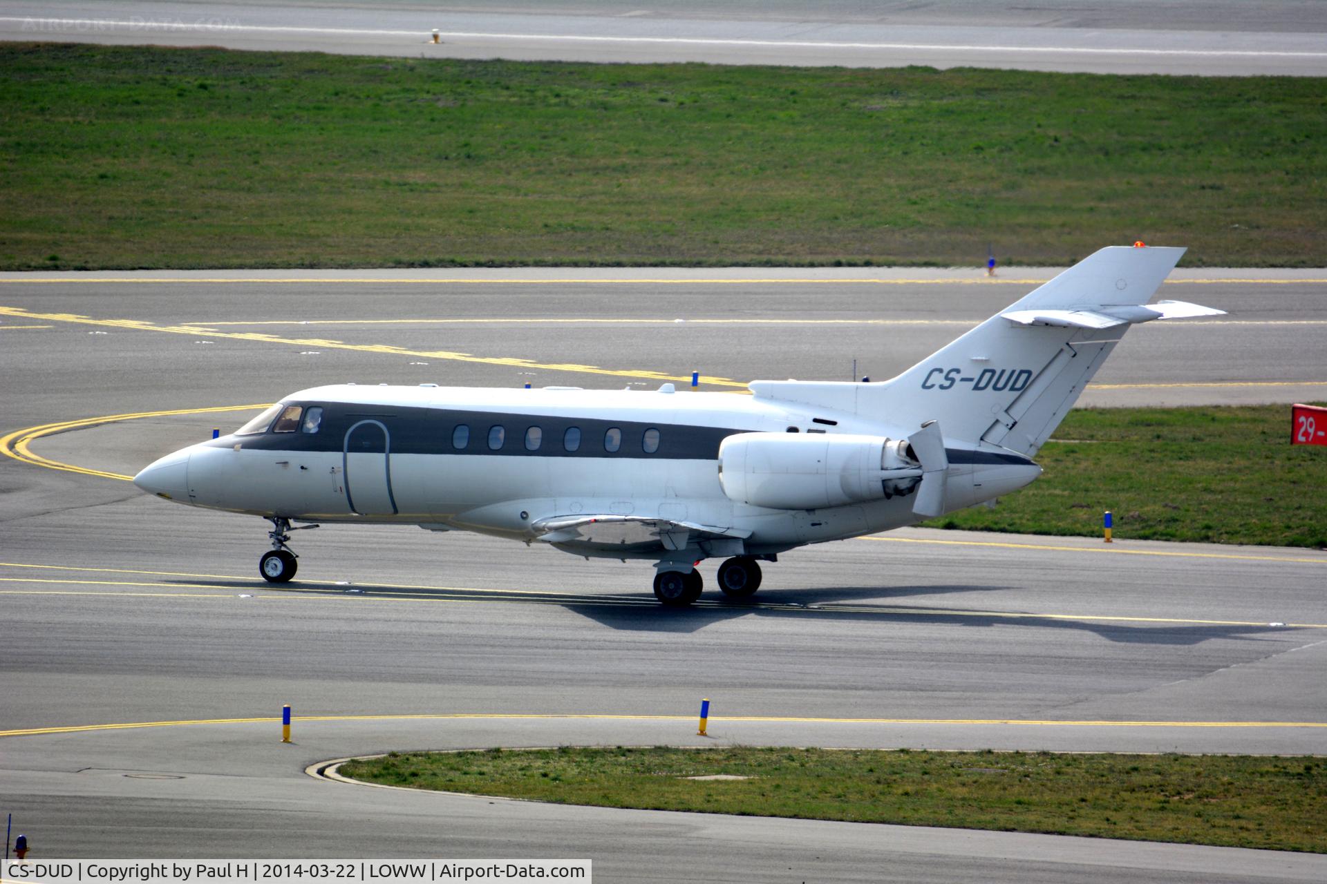 CS-DUD, 2008 Hawker Beechcraft 750 C/N HB-8, NetJets Europe, Hawker, at VIE