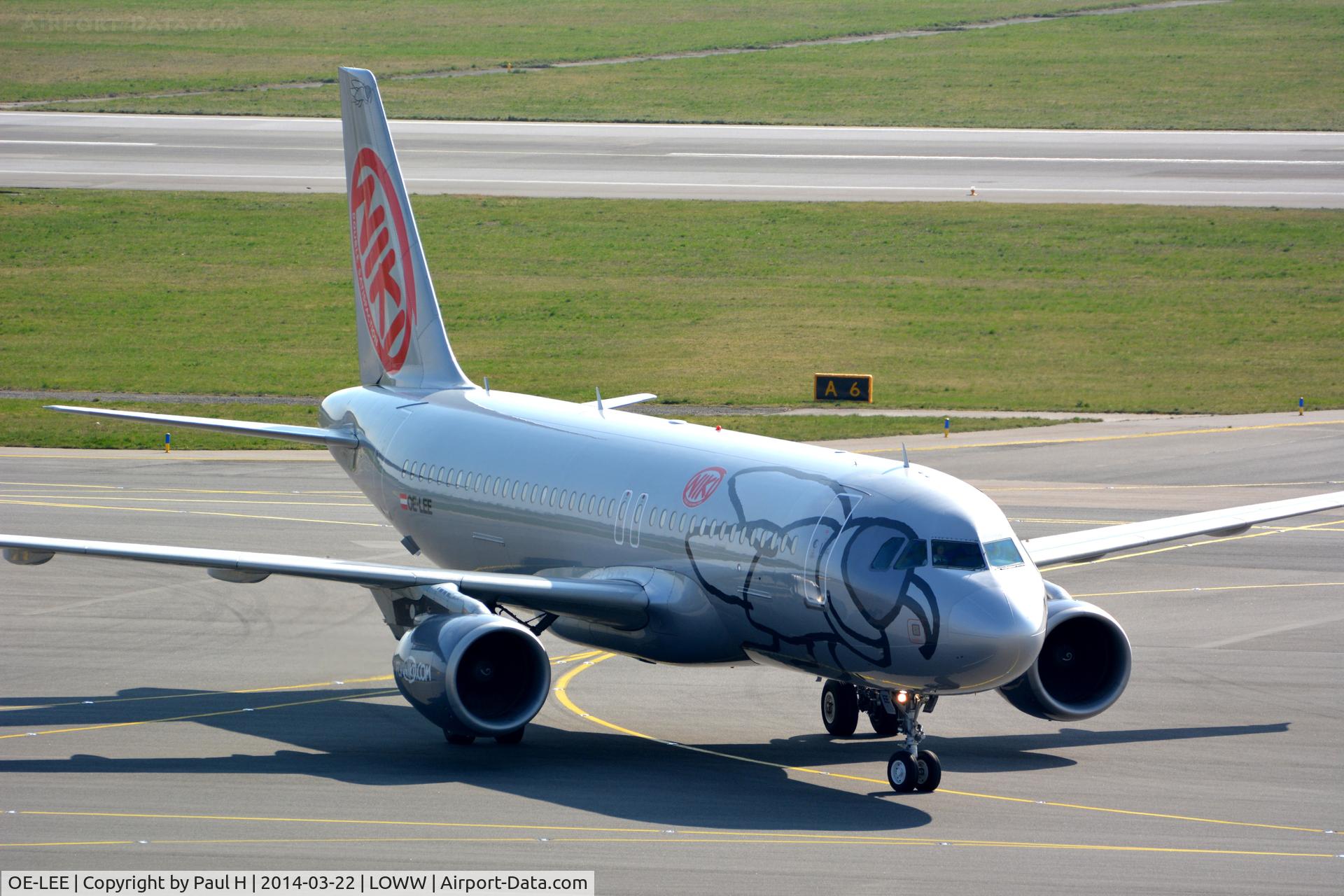 OE-LEE, 2006 Airbus A320-214 C/N 2749, Niki at VIE