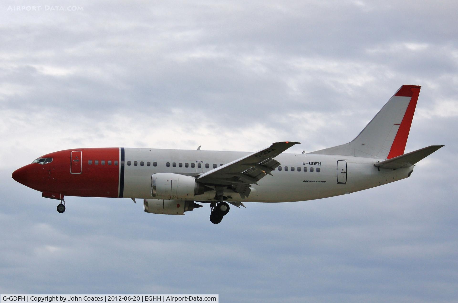 G-GDFH, 1993 Boeing 737-3Y5 C/N 25615, Arriving for repaint