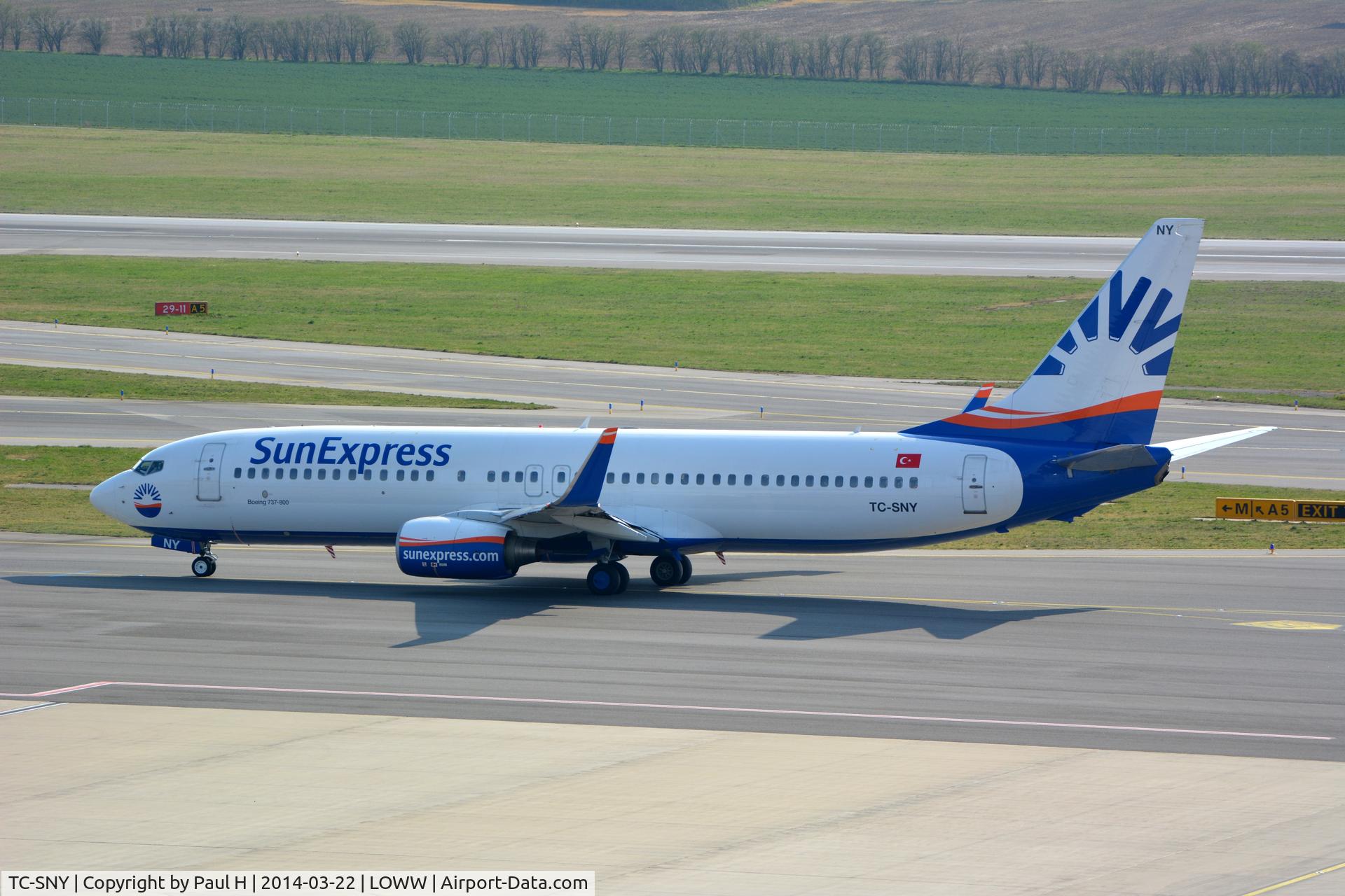 TC-SNY, 1997 Boeing 737-8K5 C/N 27981, At VIE