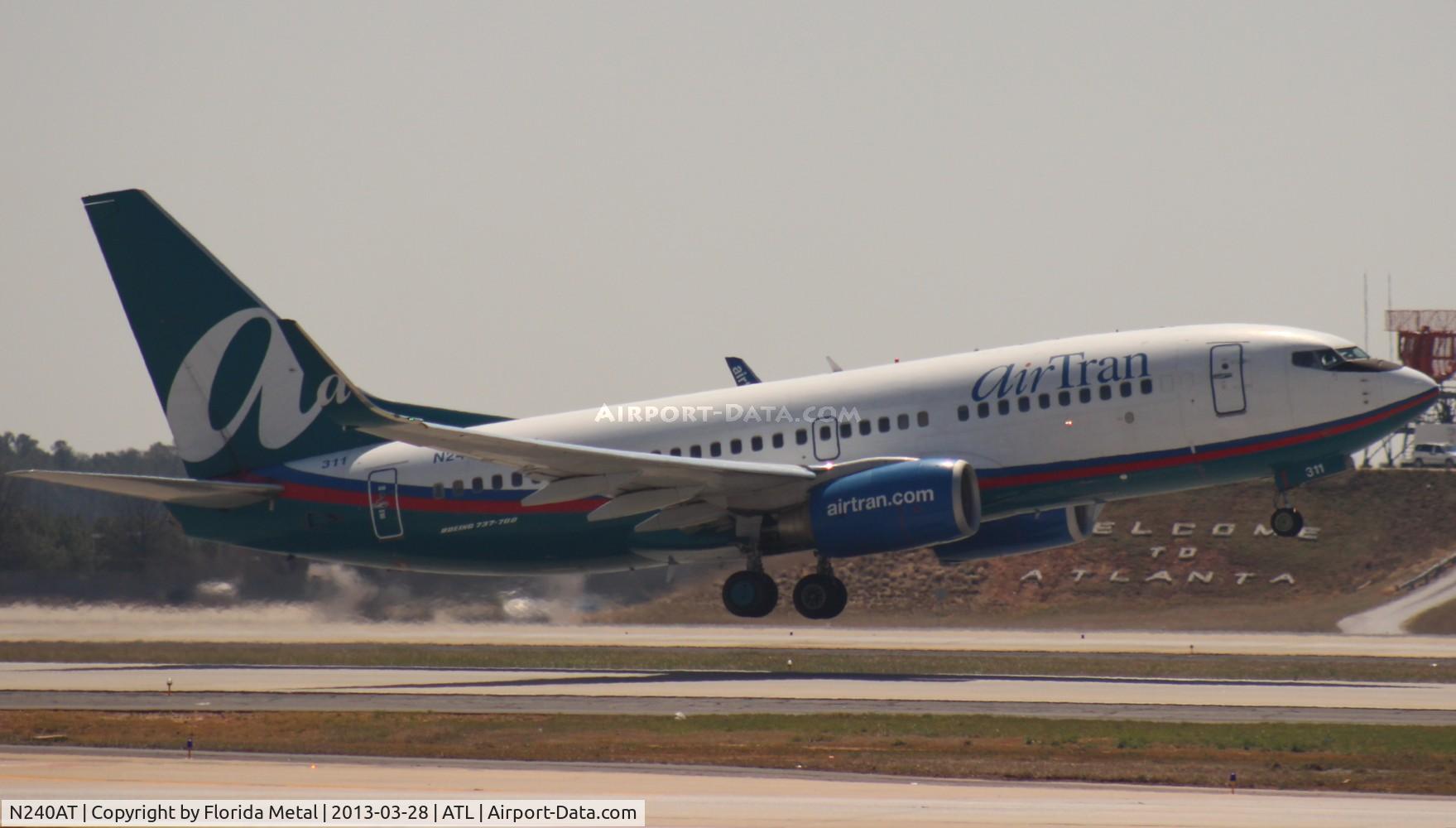 N240AT, 2005 Boeing 737-76N C/N 32657, Air Tran 737-700
