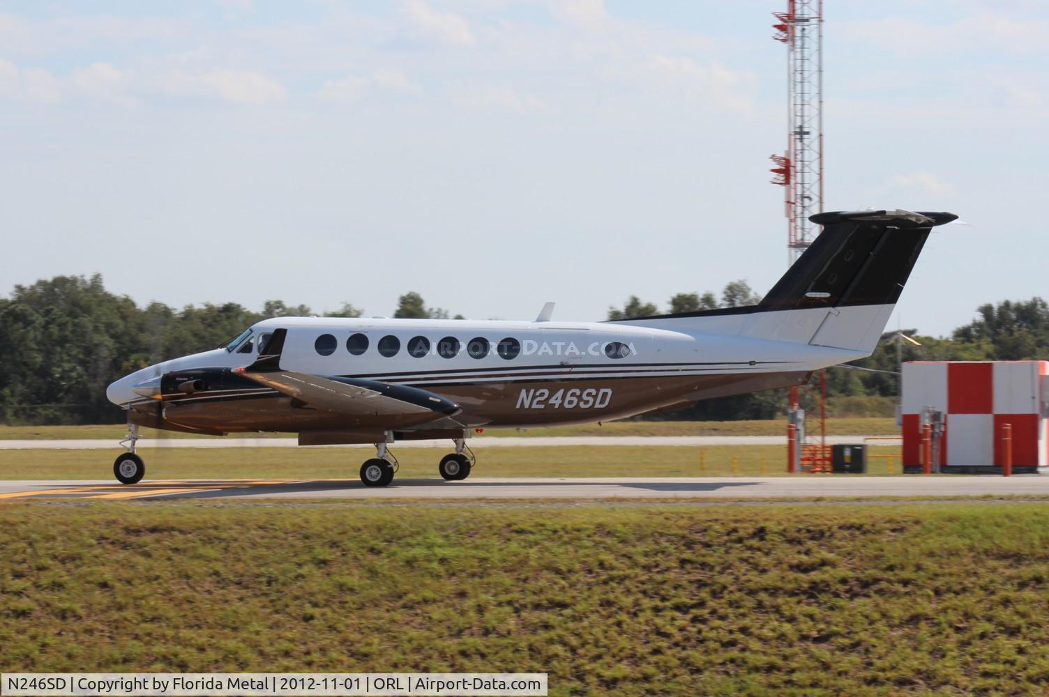 N246SD, 2005 Raytheon Aircraft Company B300 C/N FL-441, Super King Air 350