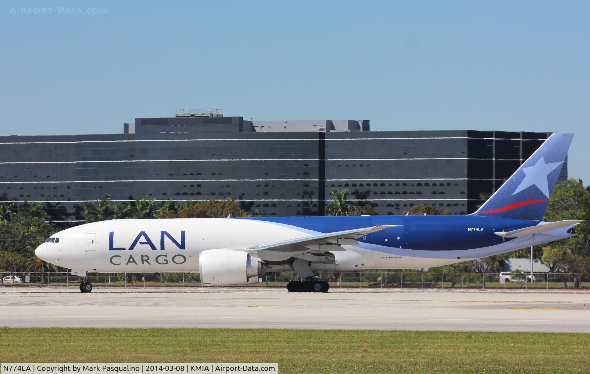 N774LA, 2009 Boeing 777-F6N C/N 37710, Boeing 777-F6N