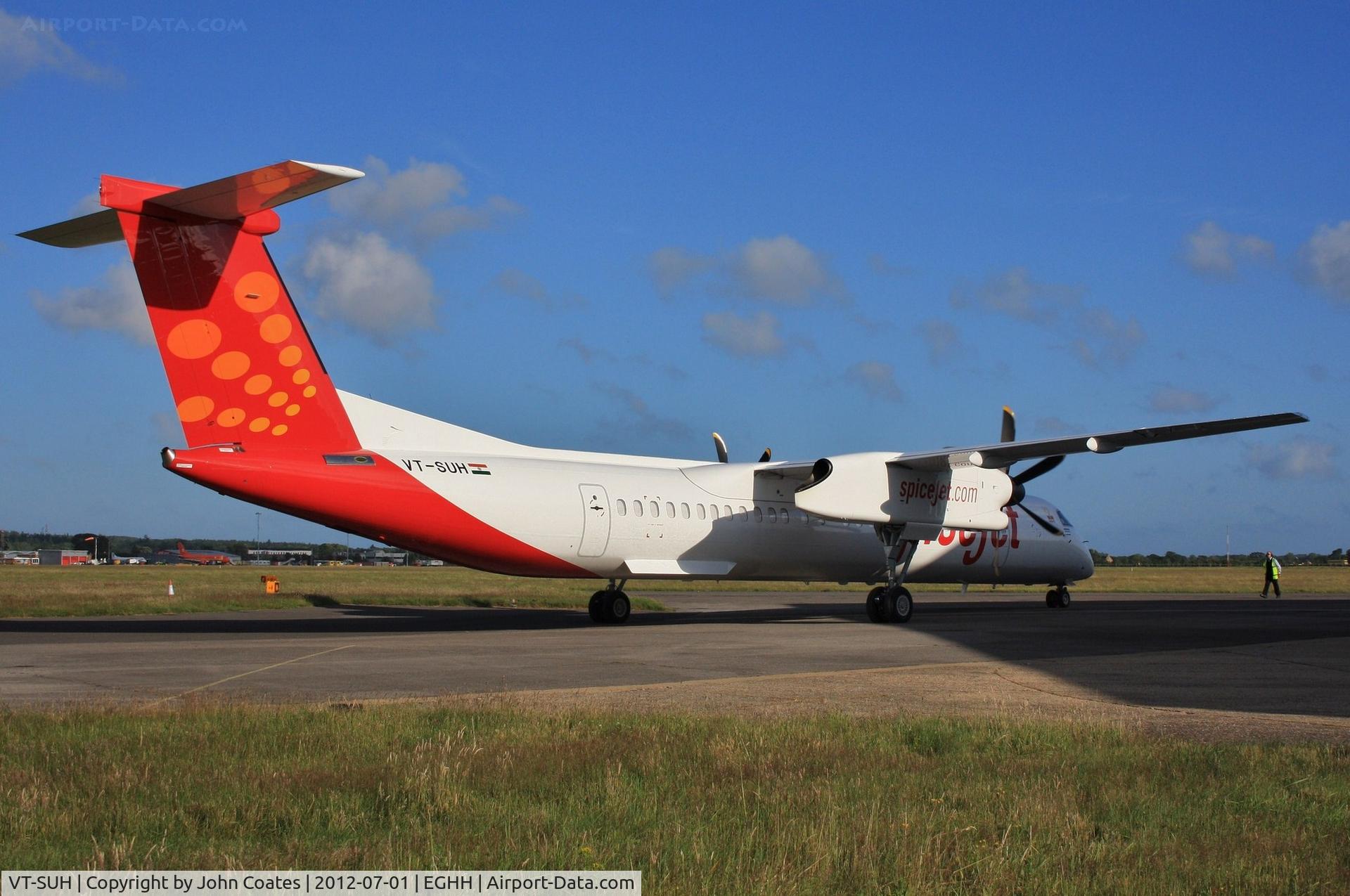 VT-SUH, 2012 De Havilland Canada DHC-8-402Q Dash 8 Dash 8 C/N 4389, Short stop at Signatures during delivery flight