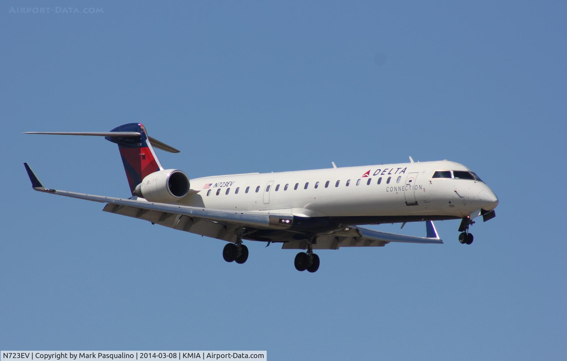 N723EV, 2004 Bombardier CRJ-701 (CL-600-2C10) Regional Jet C/N 10132, CL-600-2B10