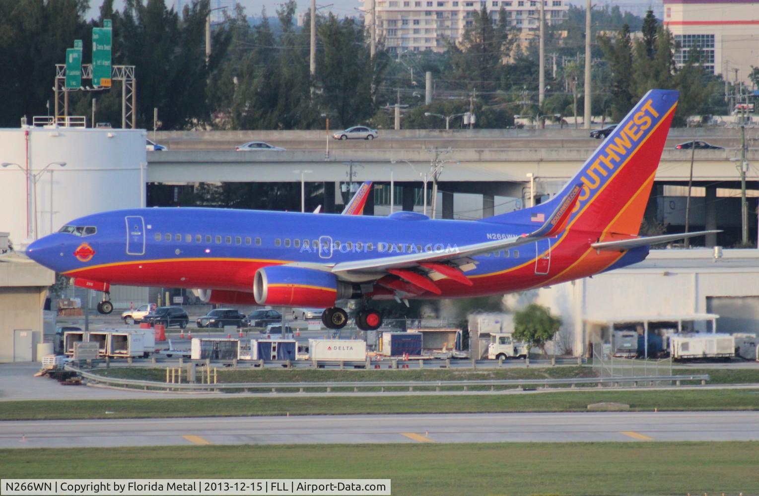N266WN, 2007 Boeing 737-7H4 C/N 32523, Southwest 737-700