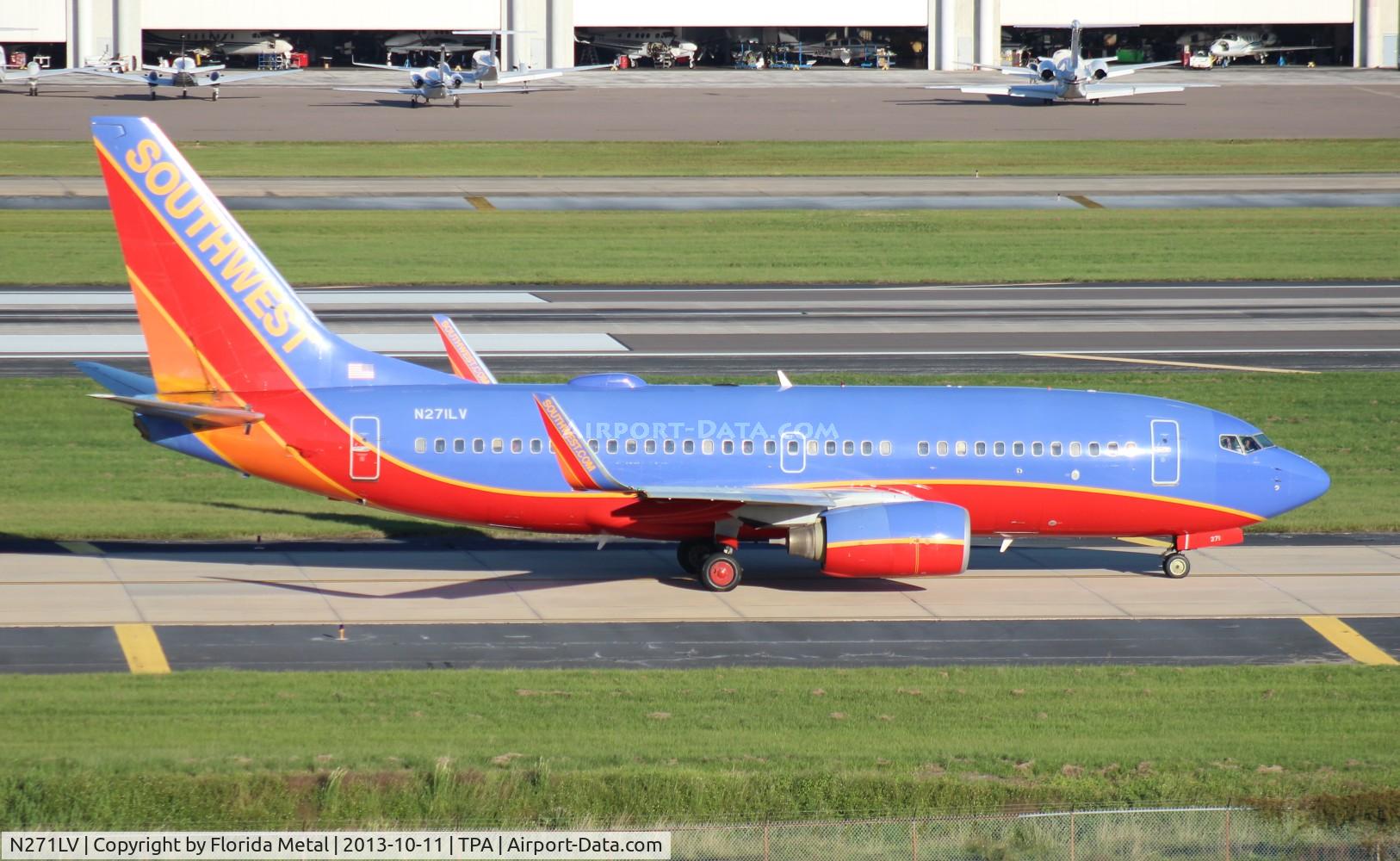 N271LV, 1998 Boeing 737-705 C/N 29090, Southwest 737-700