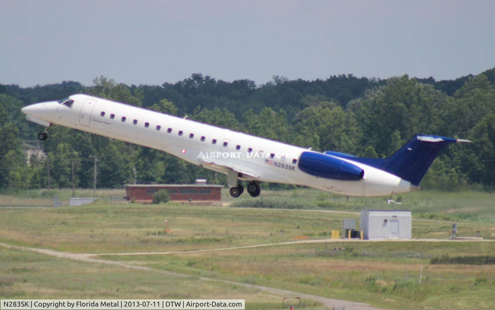 N283SK, 2001 Embraer ERJ-145LR (EMB-145LR) C/N 145424, Delta Connection E145LR