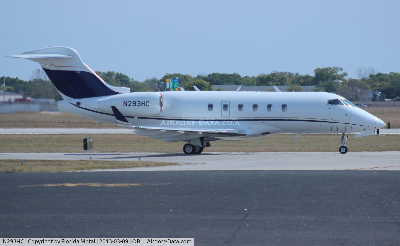N293HC, 2011 Bombardier Challenger 300 (BD-100-1A10) C/N 20330, Challenger 300