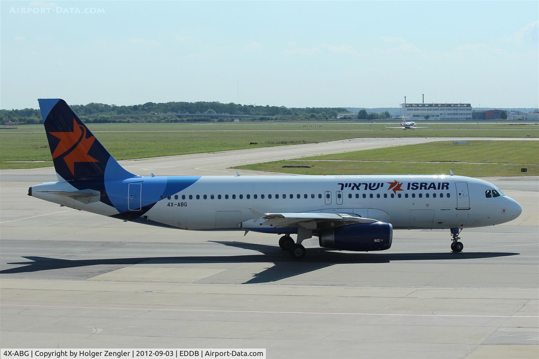 4X-ABG, 2010 Airbus A320-232 C/N 4413, Ready for taxi to take-off.....