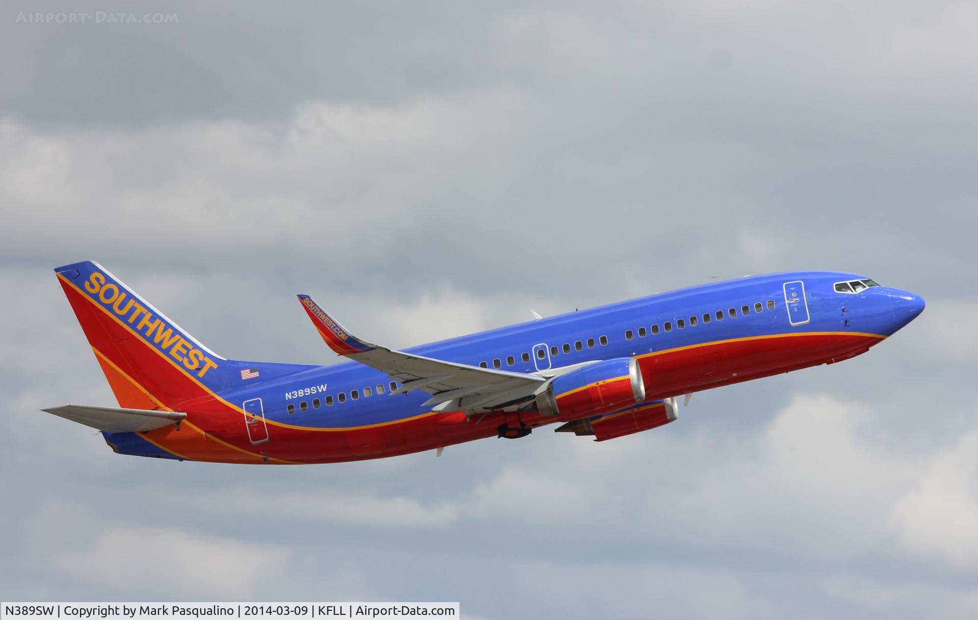 N389SW, 1994 Boeing 737-3H4 C/N 26592, Boeing 737-300
