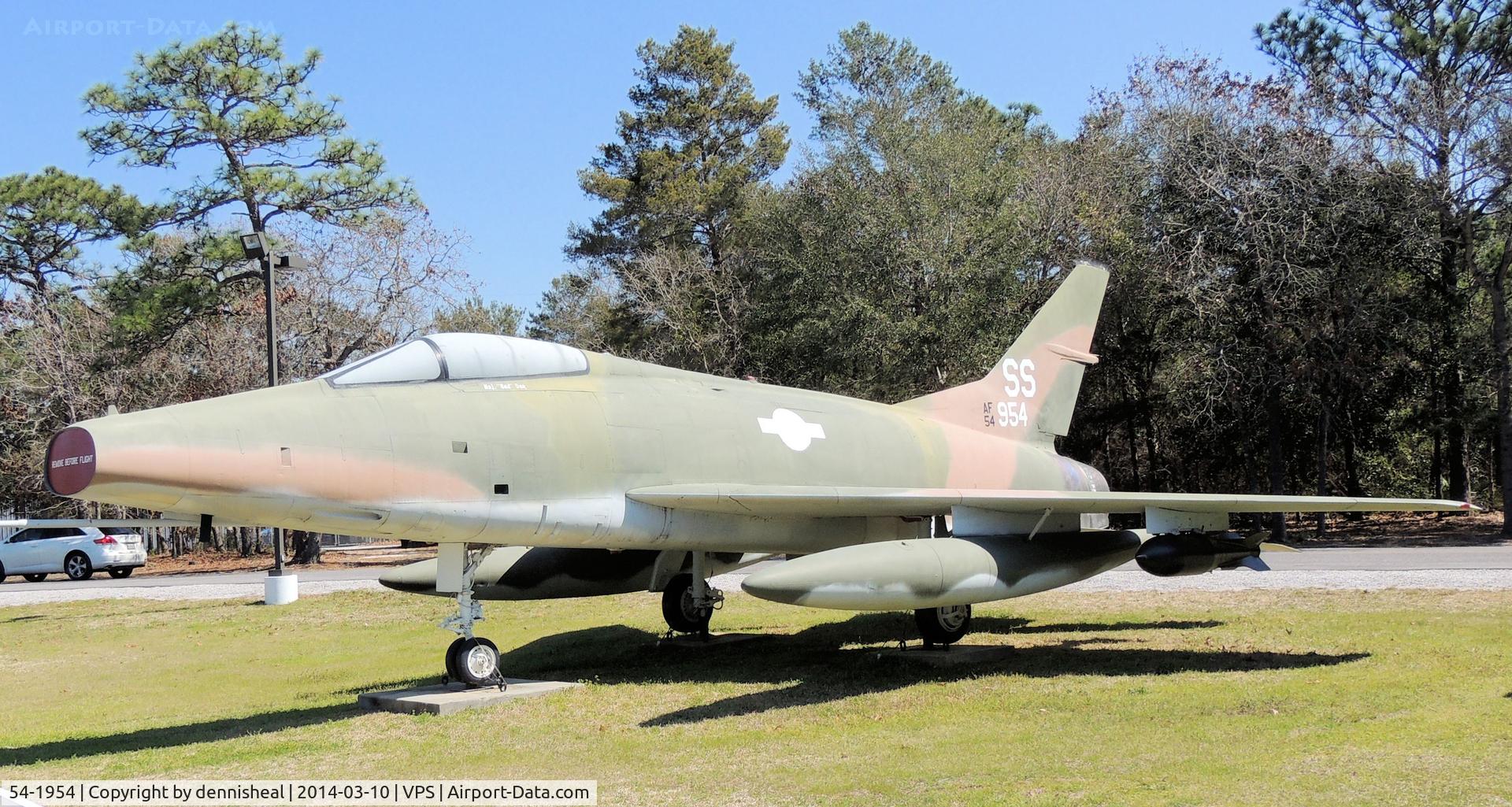54-1954, 1955 North American F-100C Super Sabre C/N 217-215, 1955 NORTH AMERICAN F-100C SUPER SABRE