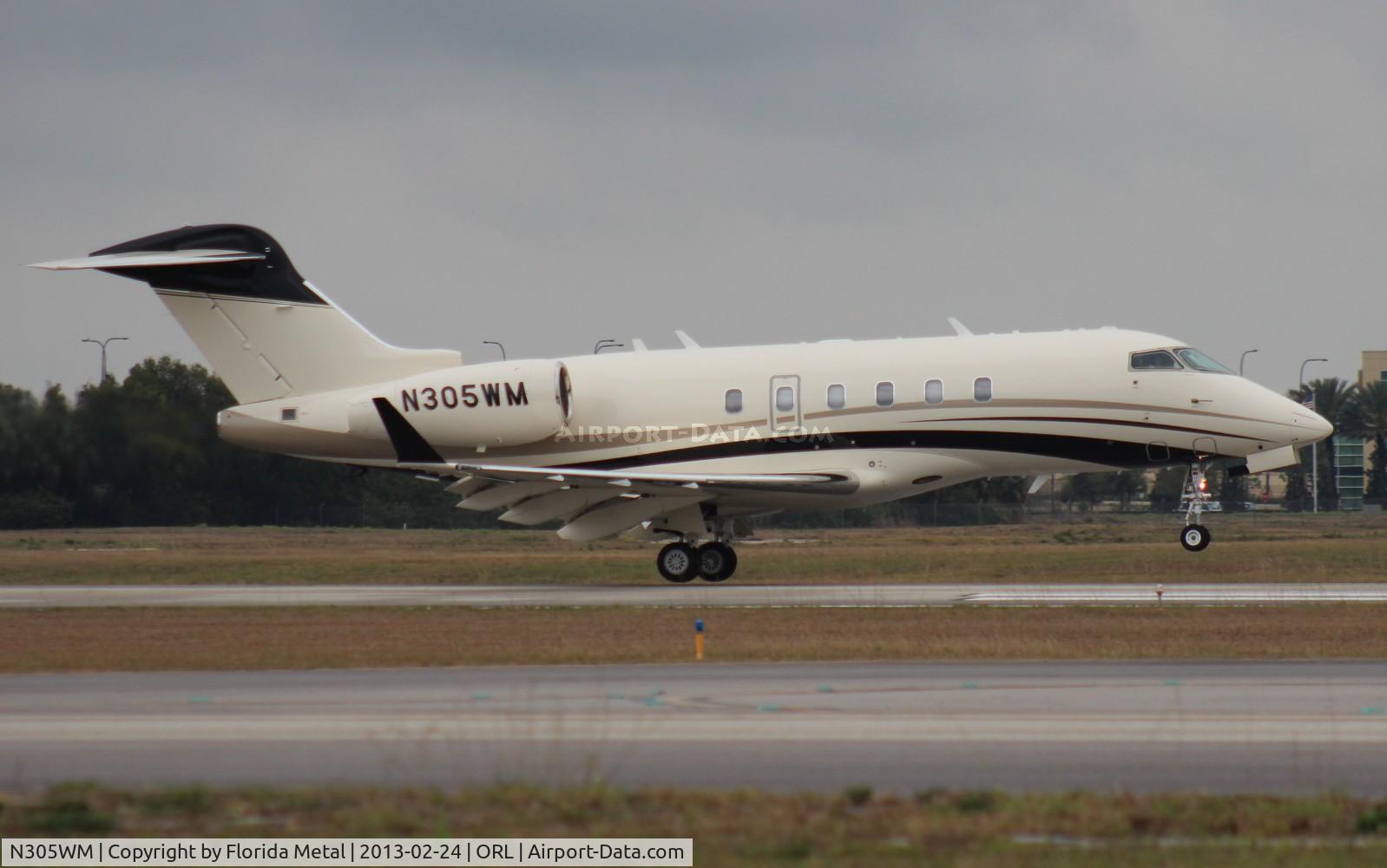N305WM, 2012 Bombardier Challenger 300 (BD-100-1A10) C/N 20379, Challenger 300