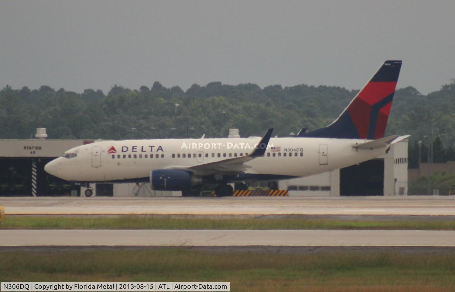 N306DQ, 2008 Boeing 737-732 C/N 29633, Delta 737-700