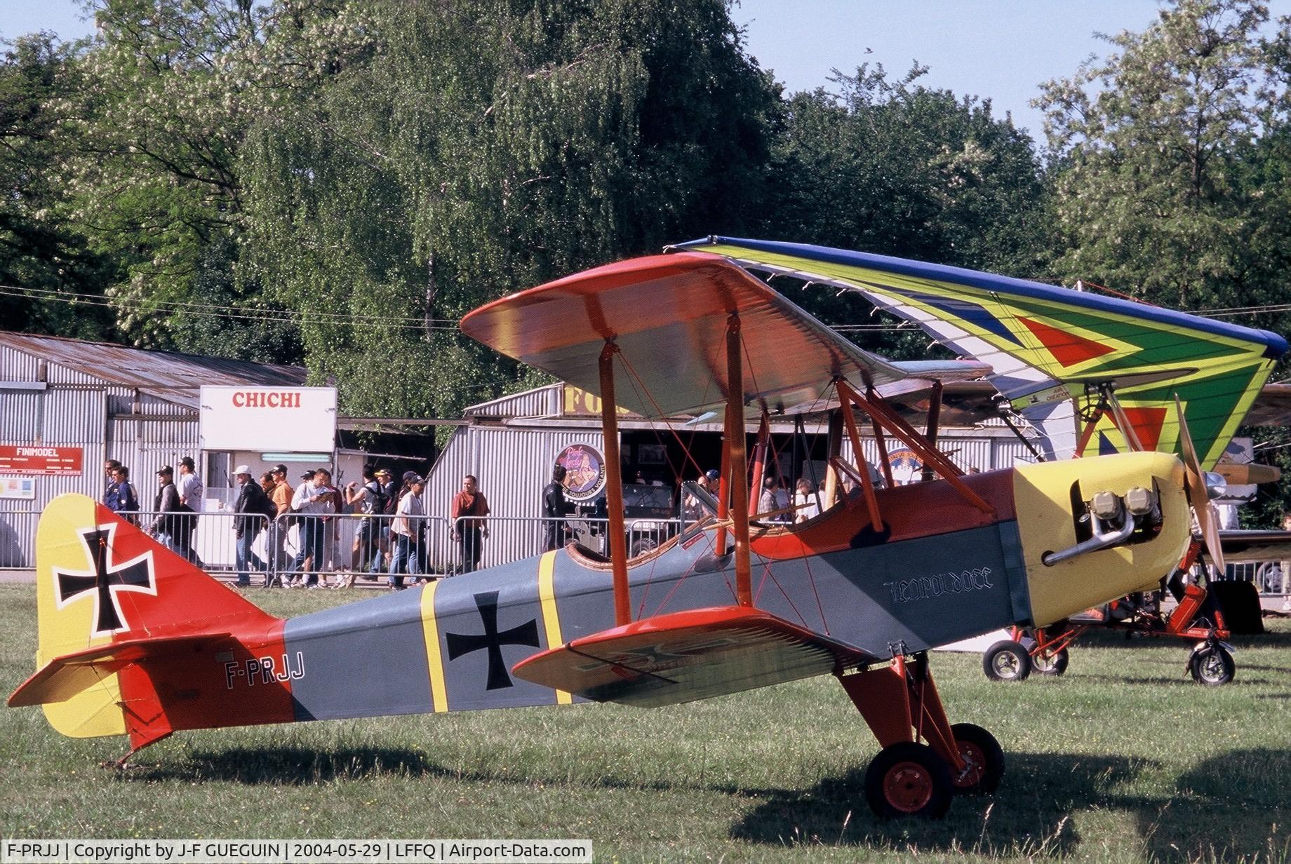 F-PRJJ, Leopoldoff L-55 Colibri C/N LF-0193, On display at La Ferté-Alais, 2004 airshow.