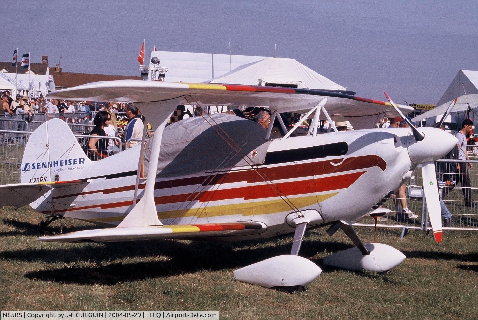 N85RS, 1985 Christen Eagle II C/N 280, On display at La Ferté-Alais, 2004 airshow.