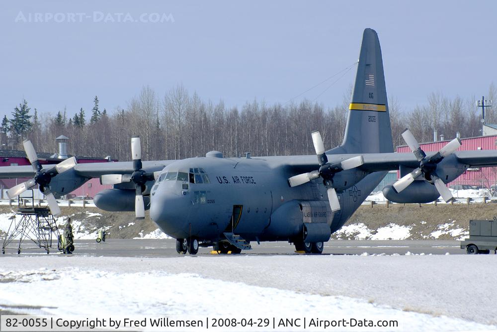 82-0055, 1982 Lockheed C-130H Hercules C/N 382-4970, 144TAS AK ANG