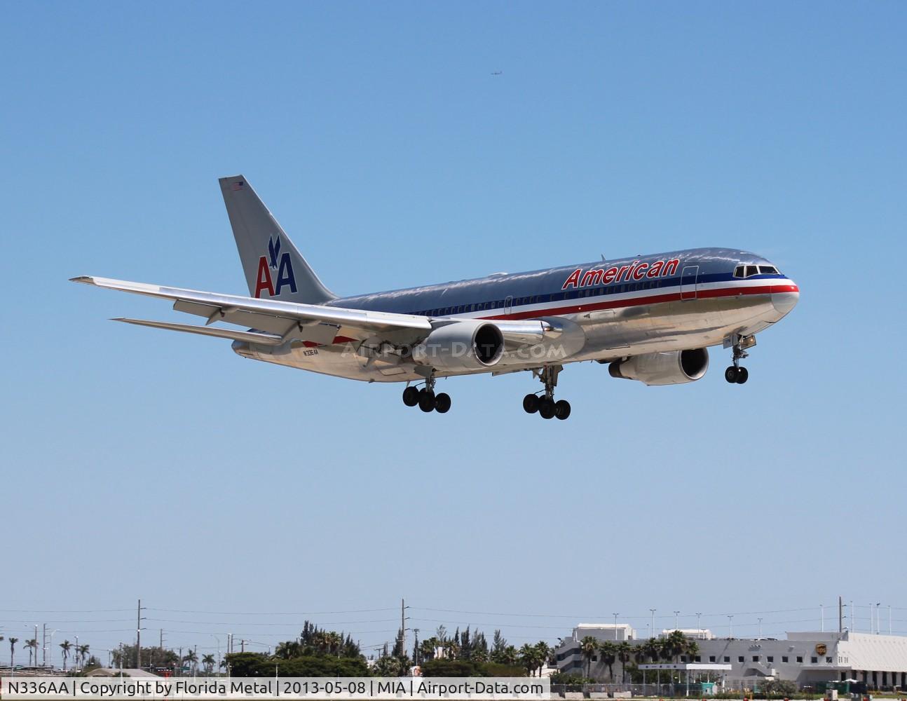 N336AA, 1987 Boeing 767-223 C/N 22334, American 767-200