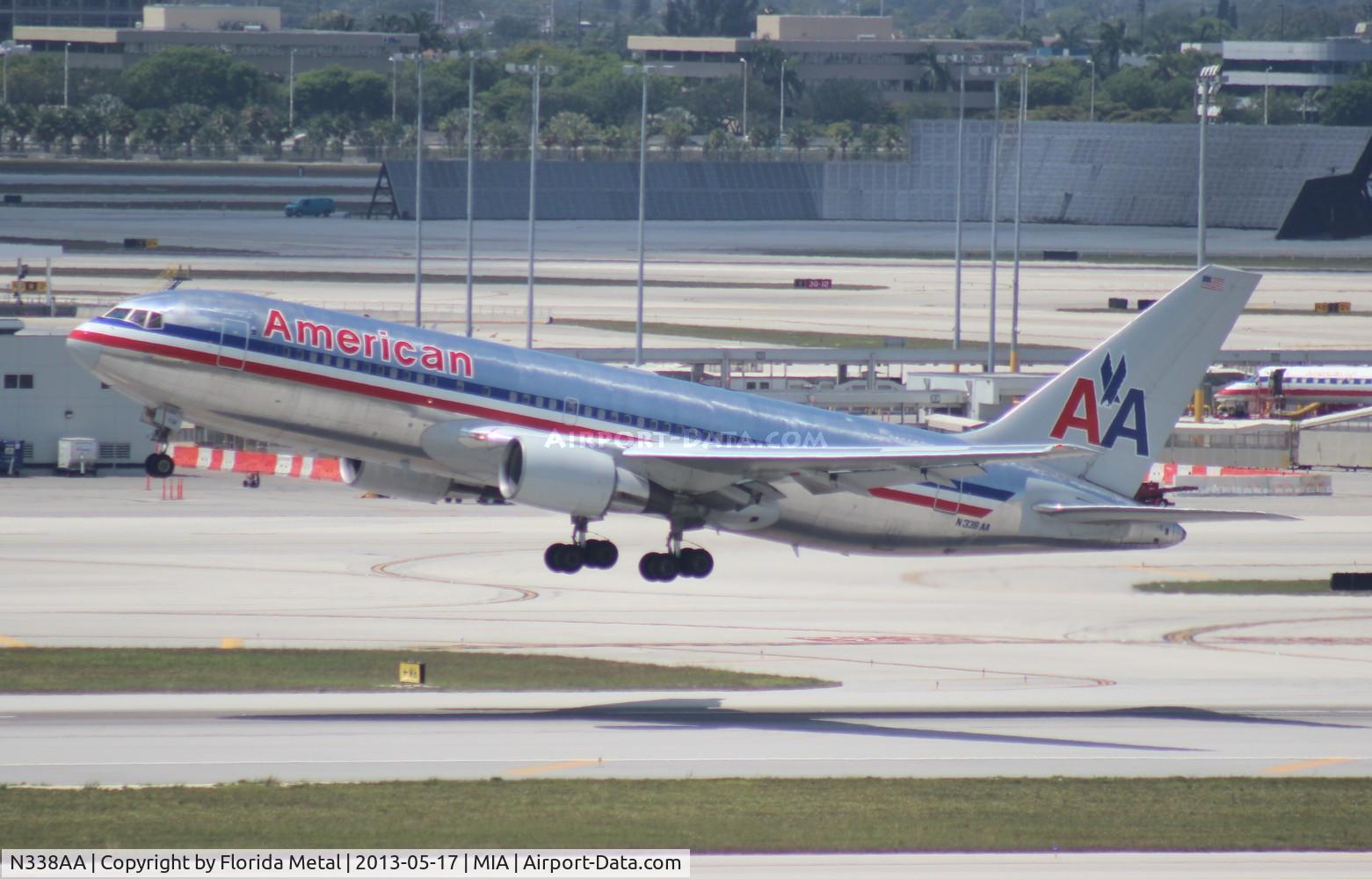 N338AA, 1987 Boeing 767-223 C/N 22335, American 767-200