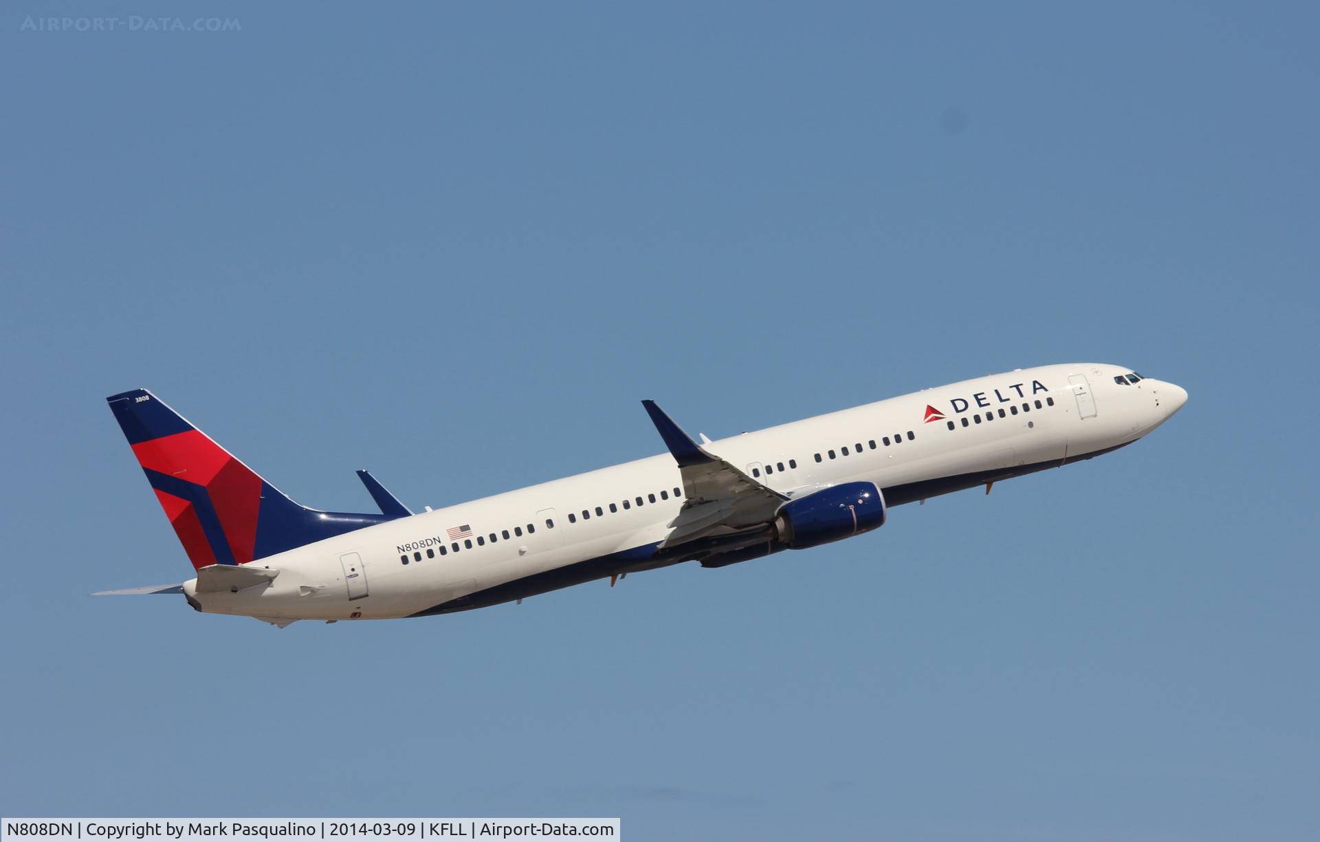 N808DN, 2013 Boeing 737-932/ER C/N 31920, Boeing 737-900ER