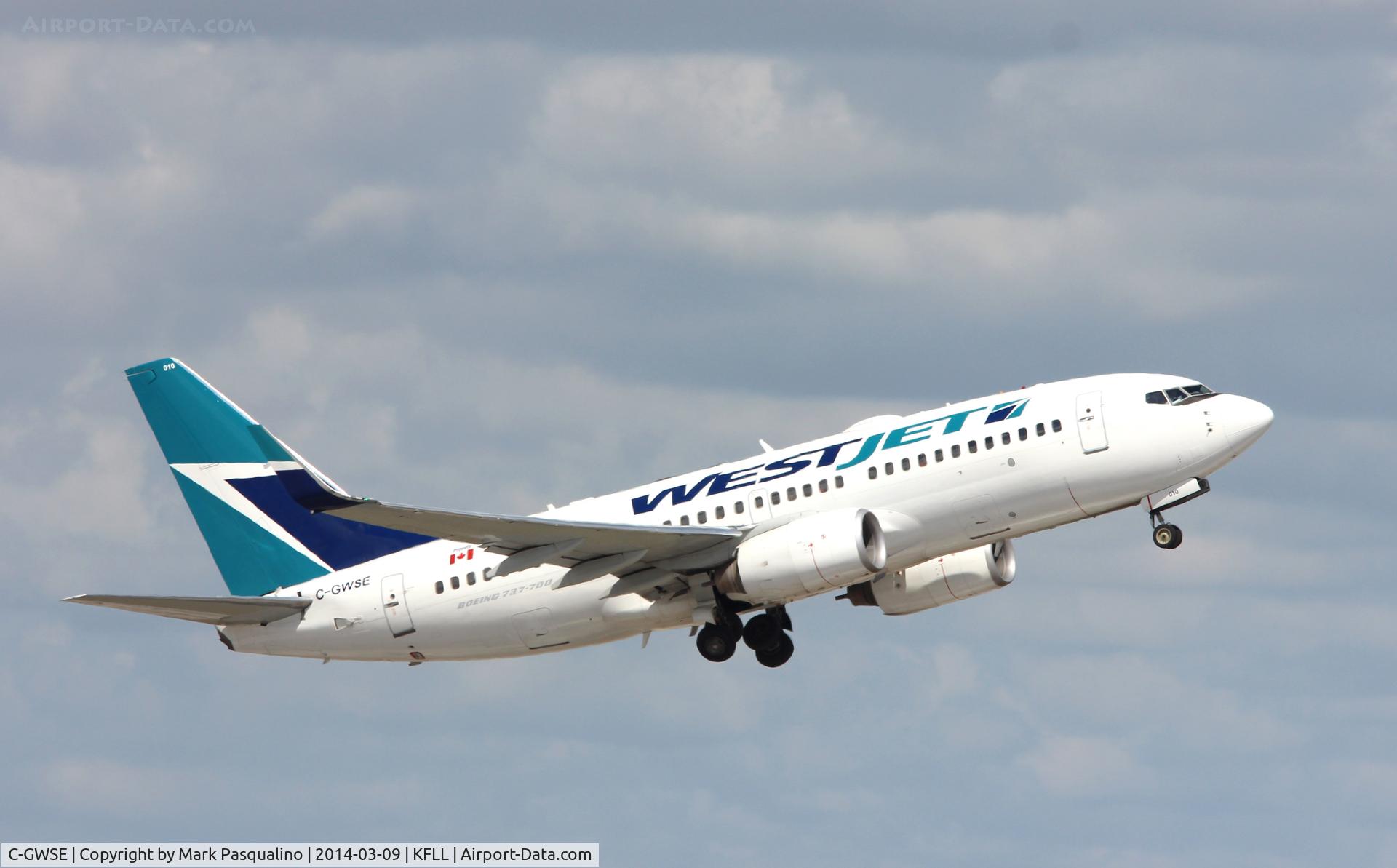 C-GWSE, 2002 Boeing 737-76N C/N 33379, Boeing 737-600