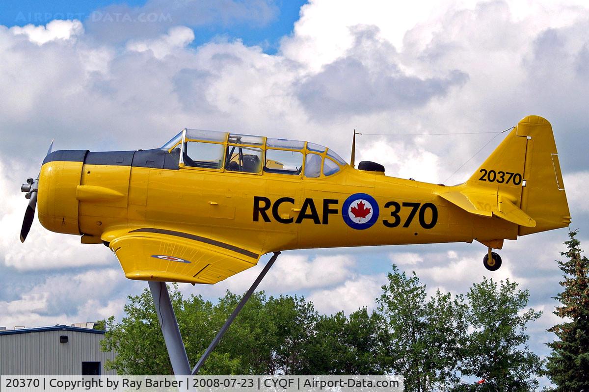20370, 1952 Canadian Car & Foundry T-6J Harvard Mk.4 C/N CCF4-161, Canadian Car & Foundry T-6J Harvard IV [CCF4-161] Red Deer~C 23/07/2008