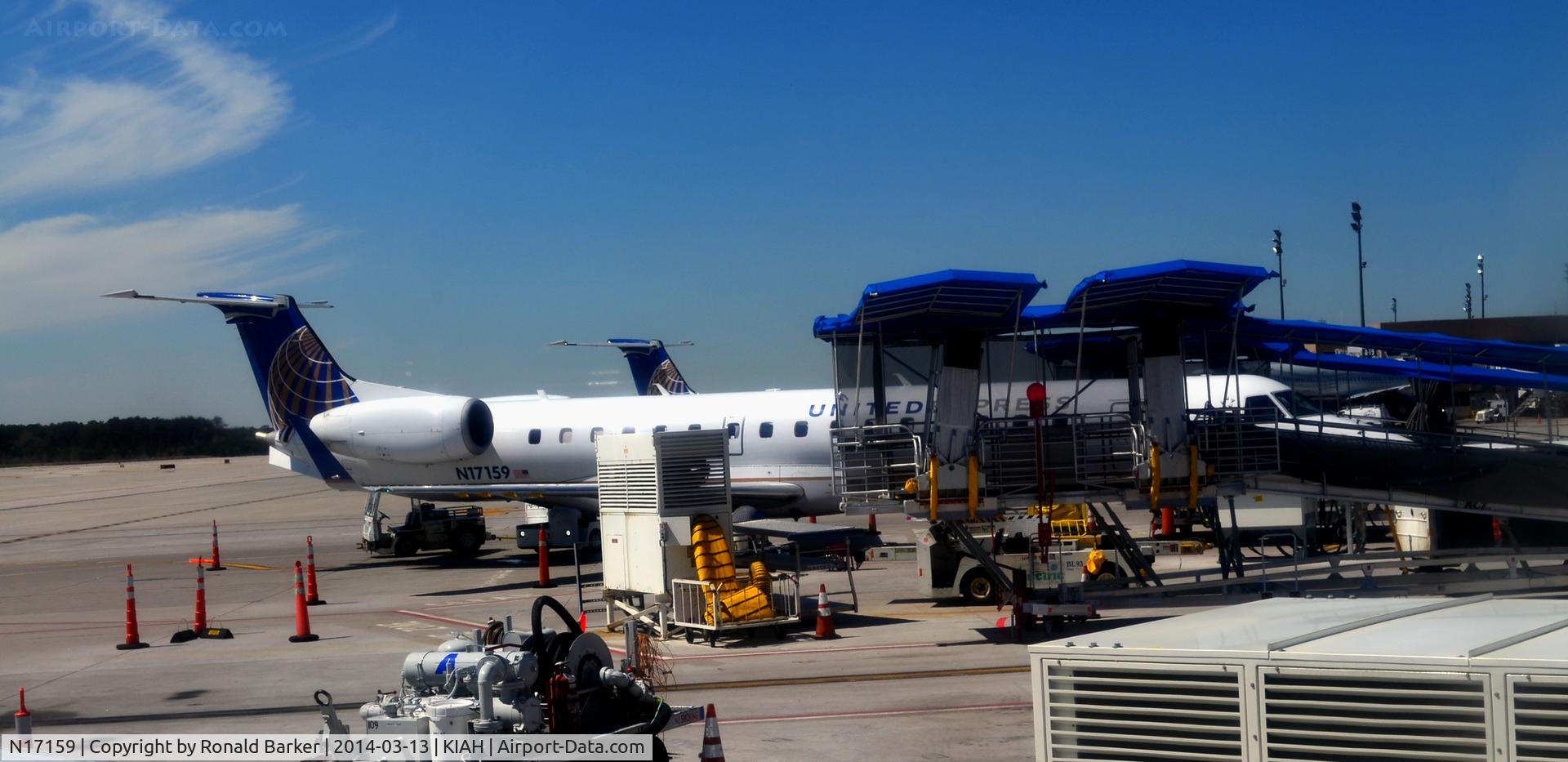 N17159, 2004 Embraer ERJ-145XR (EMB-145XR) C/N 145792, At the gate Houston